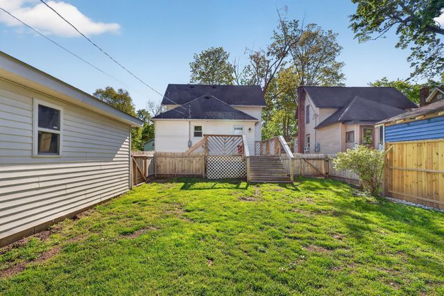 508 Maple Street, Three Rivers, MI 49093