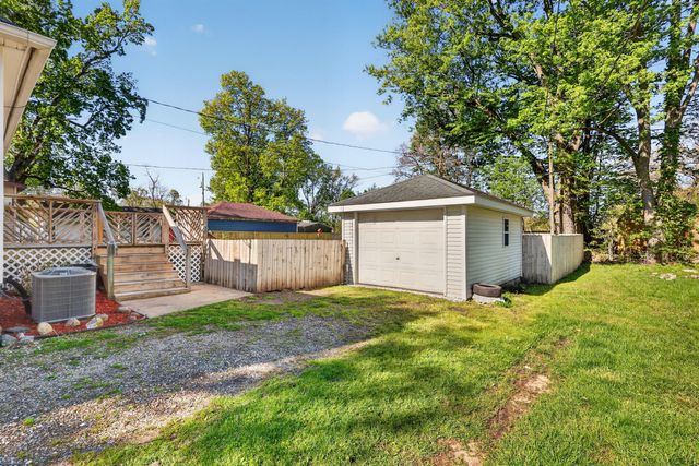 508 Maple Street, Three Rivers, MI 49093
