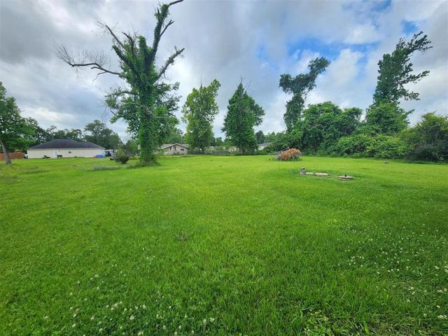 863 Cooley Road, Moss Bluff, LA 70611