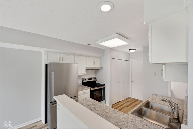 4606 Stansbury Lane, Indianapolis, IN 46254
