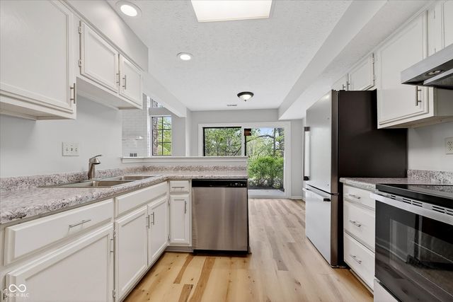 4606 Stansbury Lane, Indianapolis, IN 46254