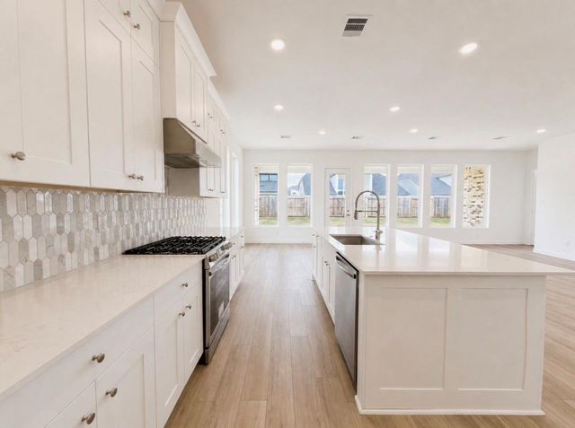 31026 Sun Valley Drive, Brookshire, TX 77423