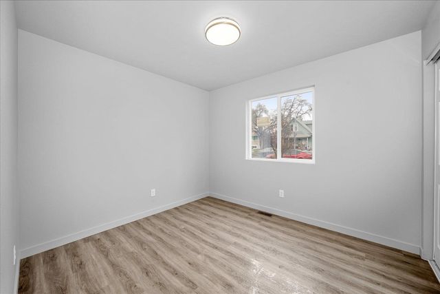 820 E Crown Ave, Spokane, WA 99207