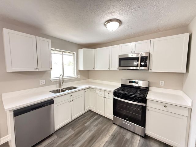 6431 Harcourt Drive, Houston, TX 77016