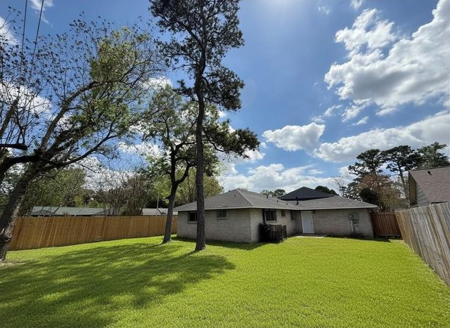 6431 Harcourt Drive, Houston, TX 77016