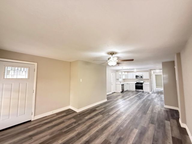 6431 Harcourt Drive, Houston, TX 77016