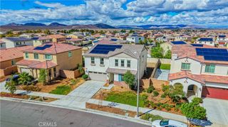 574 Feeder, Hemet, CA 92543