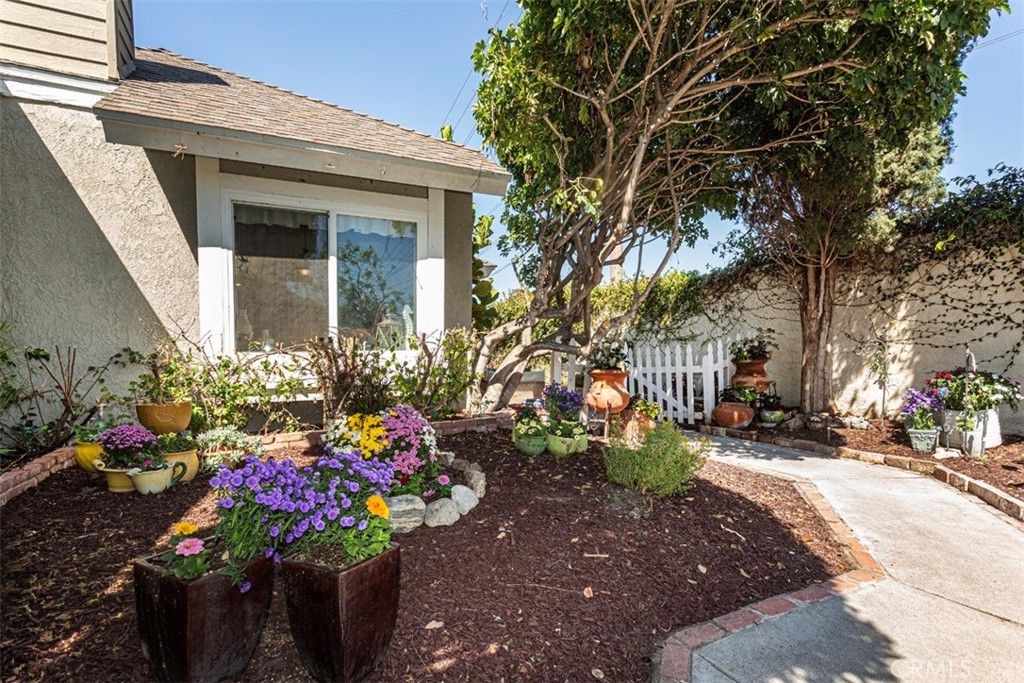 24 Riverstone, Irvine, CA 92606 — photo 2