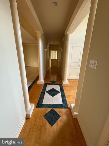 101 ROBERT RD, Wyomissing, PA 19610