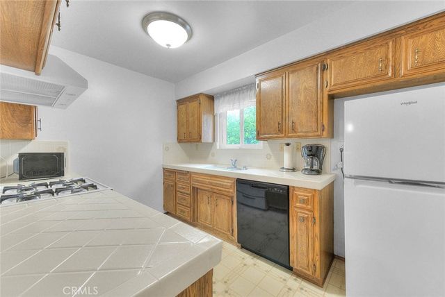 612 N Maryport, San Dimas, CA 91773