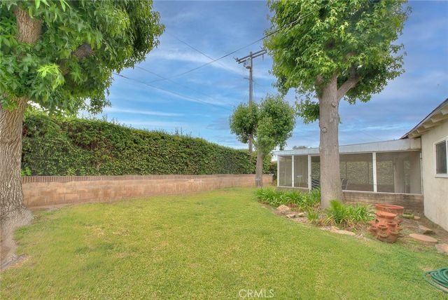 612 N Maryport, San Dimas, CA 91773