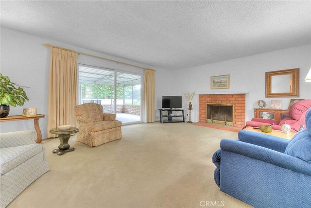 612 N Maryport, San Dimas, CA 91773