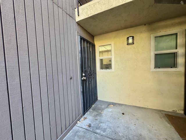 5914 Rancho Mission Rd 43, San Diego, CA 92108