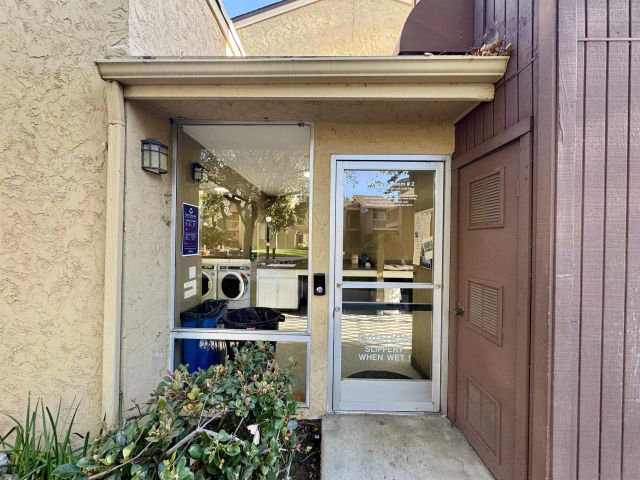 5914 Rancho Mission Rd 43, San Diego, CA 92108