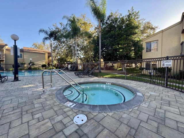 5914 Rancho Mission Rd 43, San Diego, CA 92108