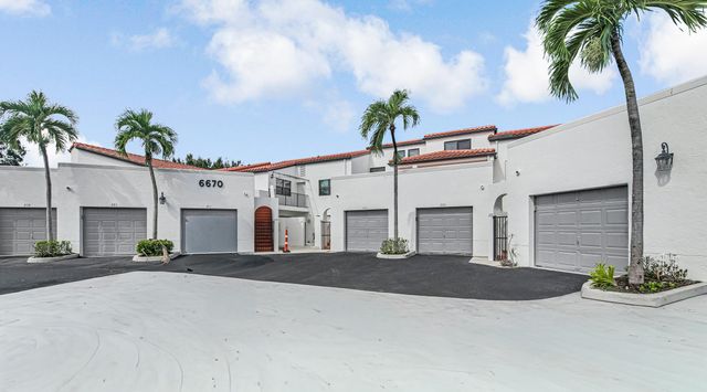 6670 VILLA SONRISA Drive 213, Boca Raton, FL 33433