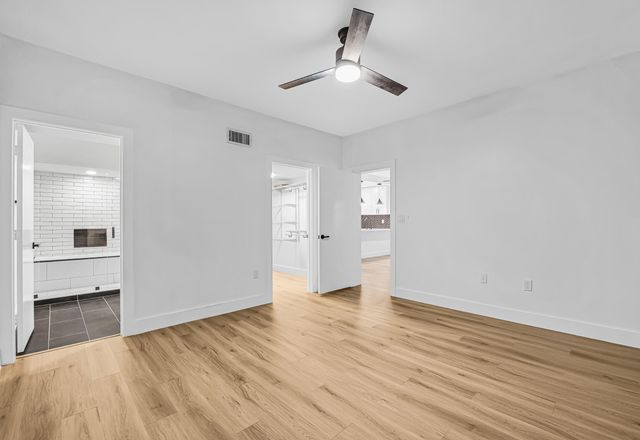 6670 VILLA SONRISA Drive 213, Boca Raton, FL 33433