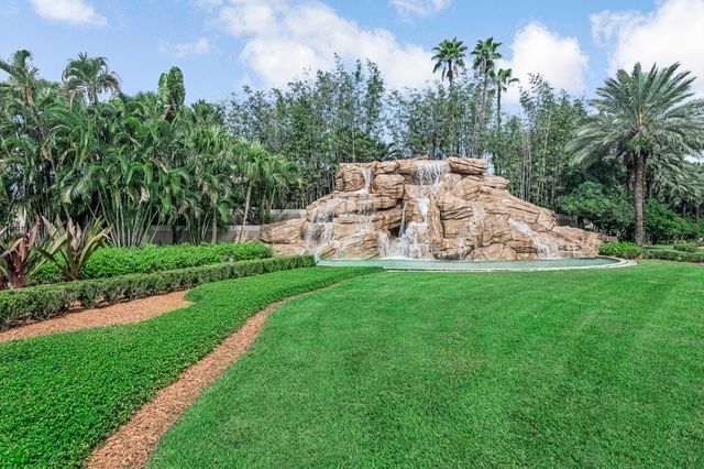 6670 VILLA SONRISA Drive 213, Boca Raton, FL 33433