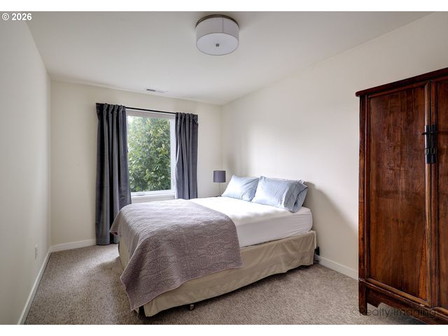 4828 N MISSOURI Ave, Portland, OR 97217