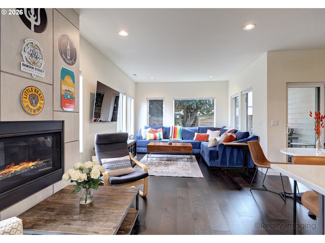 4828 N MISSOURI Ave, Portland, OR 97217