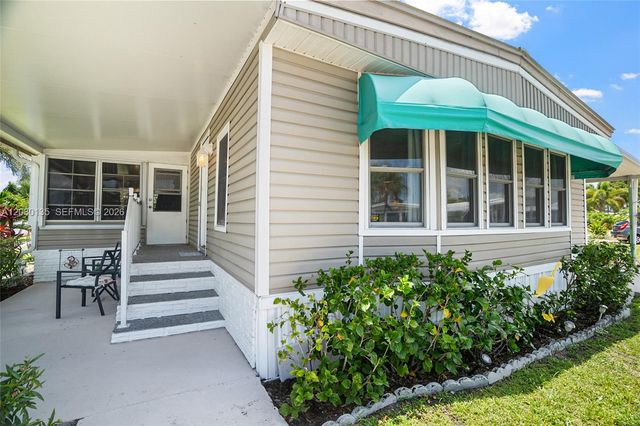 202 NW 52nd Court, Deerfield Beach, FL 33064