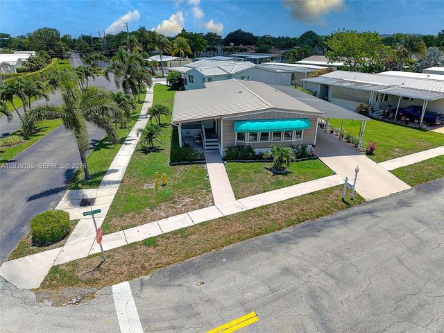 202 NW 52nd Court, Deerfield Beach, FL 33064