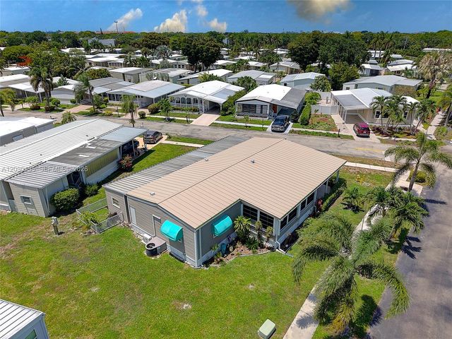 202 NW 52nd Court, Deerfield Beach, FL 33064