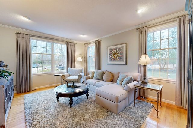 19 Haven Rd., Medfield, MA 02052