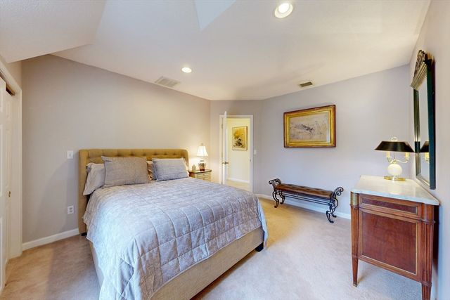 19 Haven Rd., Medfield, MA 02052