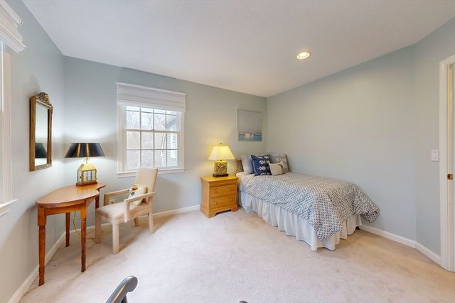 19 Haven Rd., Medfield, MA 02052