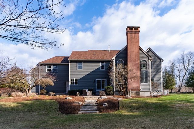 19 Haven Rd., Medfield, MA 02052