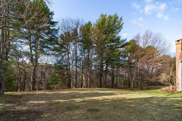 19 Haven Rd., Medfield, MA 02052