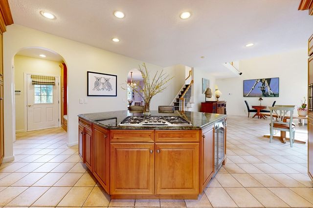 19 Haven Rd., Medfield, MA 02052