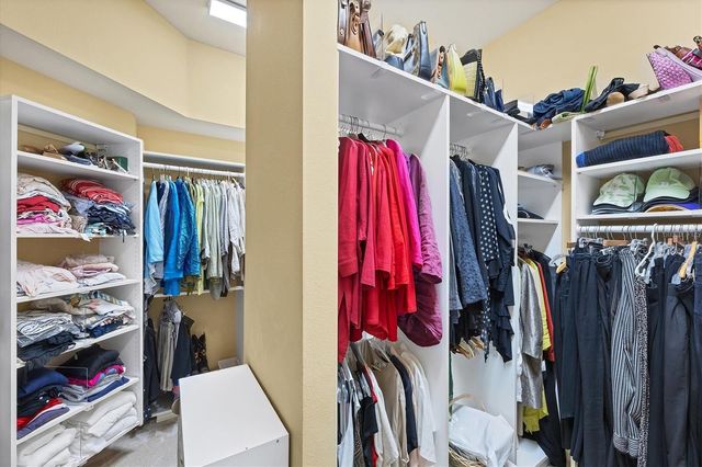 7908 TREESDALE GLEN, Lakewood Ranch, FL 34202