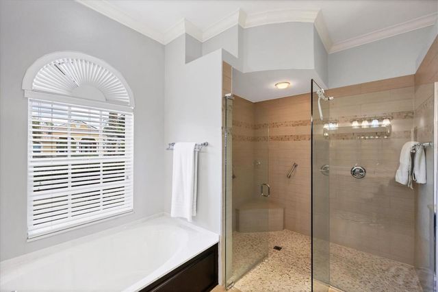 7908 TREESDALE GLEN, Lakewood Ranch, FL 34202