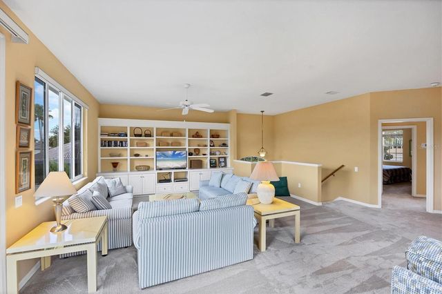 7908 TREESDALE GLEN, Lakewood Ranch, FL 34202