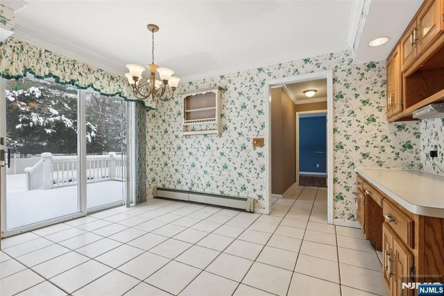 45 Lake Road, Upper Saddle River, NJ 07458