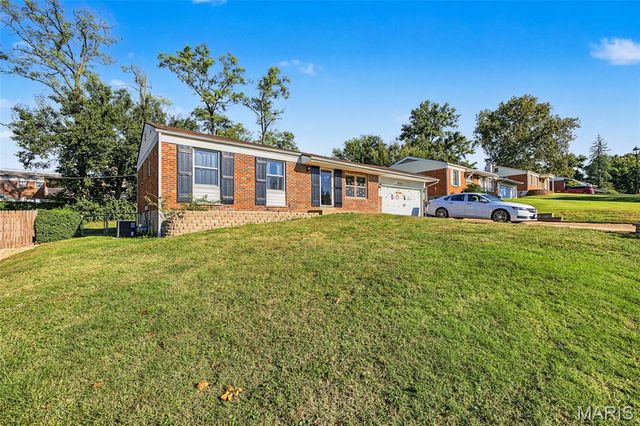 4161 Domenico Court, Bridgeton, MO 63044