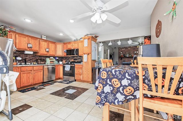 4161 Domenico Court, Bridgeton, MO 63044