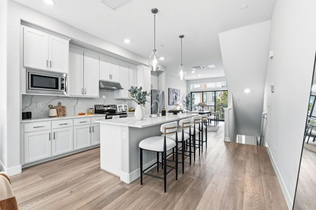 185 Waters Park Circle, San Mateo, CA 94403