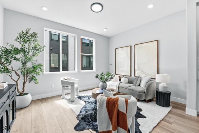 185 Waters Park Circle, San Mateo, CA 94403