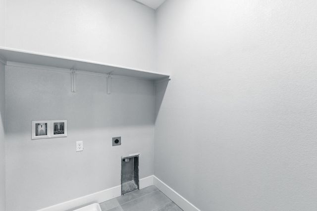 185 Waters Park Circle, San Mateo, CA 94403