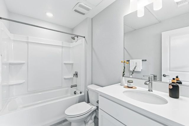 185 Waters Park Circle, San Mateo, CA 94403