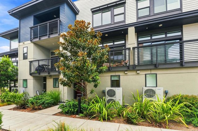 185 Waters Park Circle, San Mateo, CA 94403