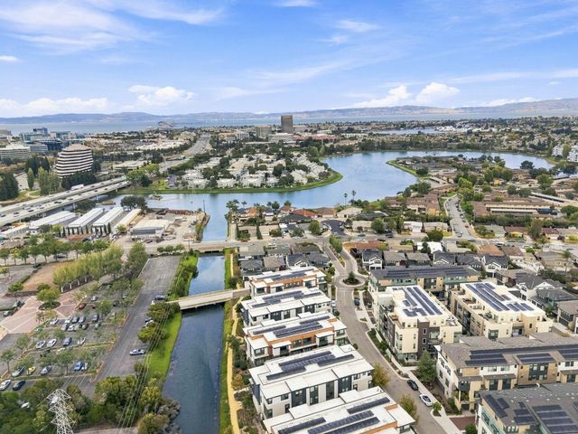 185 Waters Park Circle, San Mateo, CA 94403