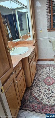 309 Paul Court, Wyckoff, NJ 07481