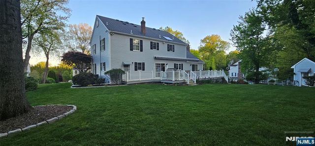 309 Paul Court, Wyckoff, NJ 07481