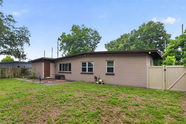 2615 PEEL AVENUE, Orlando, FL 32806