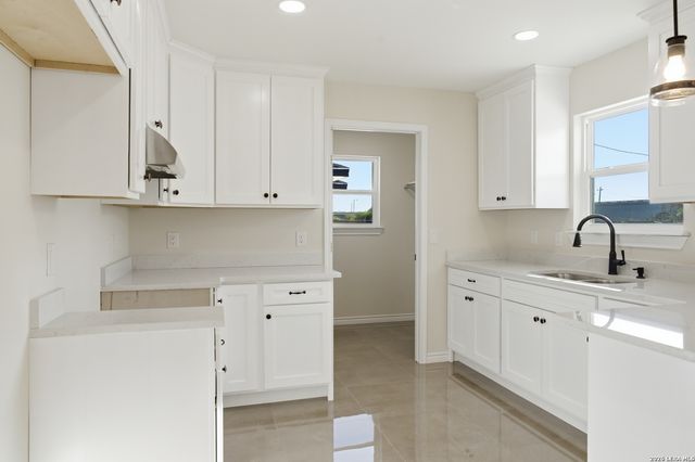 1090 Kifuri Street, Eagle Pass, TX 78852