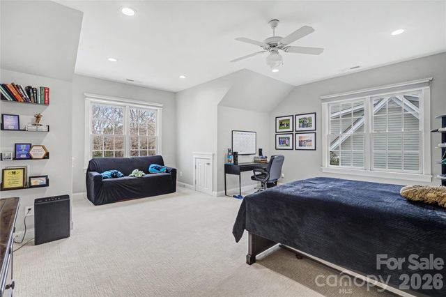 623 N Oak Drive, Huntersville, NC 28078